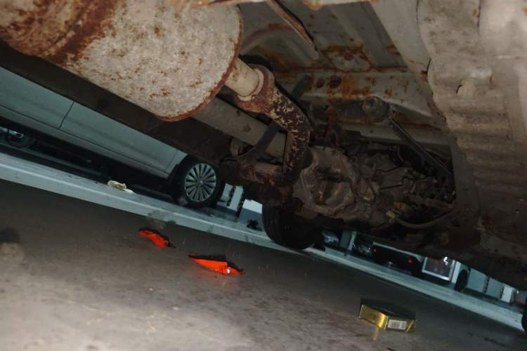 Used Jinbei Hiace 2014 2.0L 5th Generation Kuaiyunwang Business Version 4G19 Chassis Rear Right