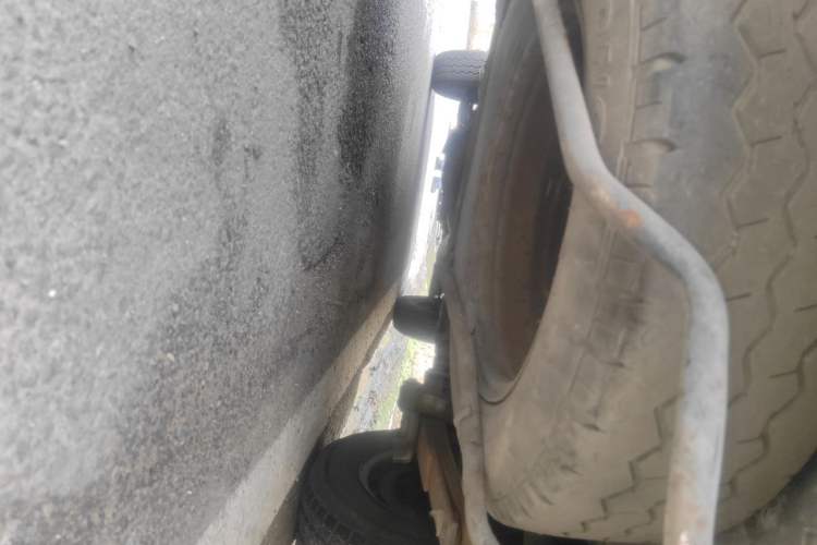 Used Jinbei Hiace 2014 2.0L Fifth-Generation Power King Classic V19 Chassis Rear
