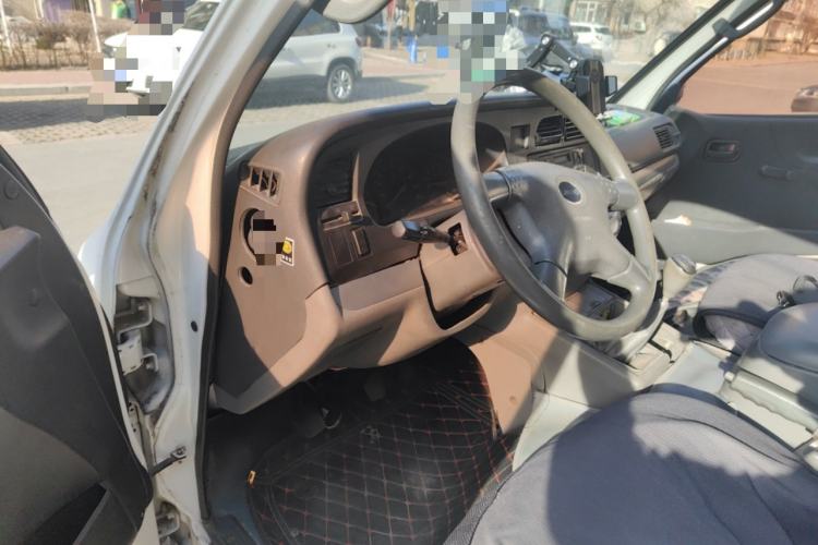 Used Jinbei Hiace 2014 2.0L Fifth-Generation Power King Classic 4G20D4B Driver Seat