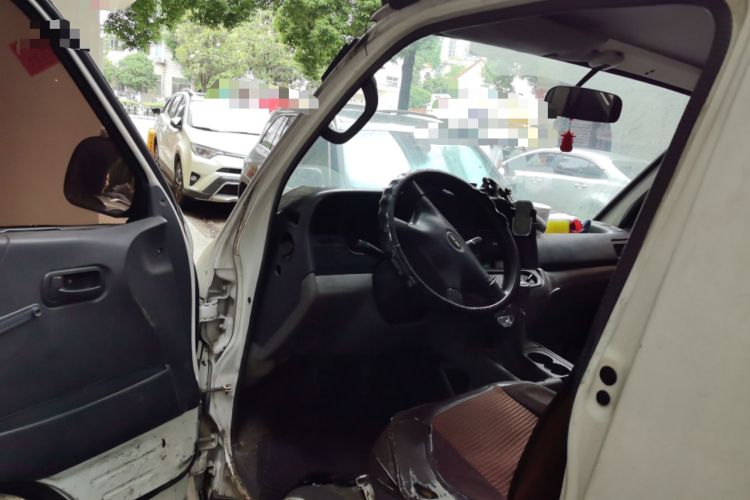 Used Jinbei Hiace 2014 2.0L 5th Generation Kuaiyunwang Business Version 4G20B Driver Seat