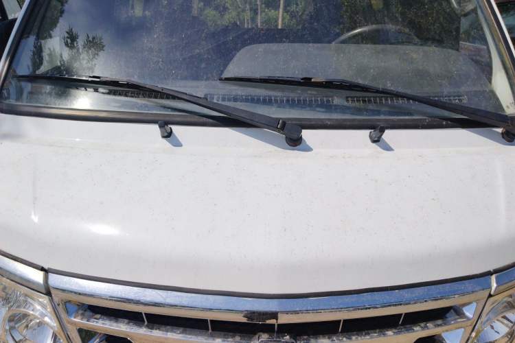 Used Jinbei Hiace  Engine Bay