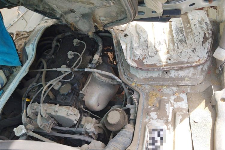 Used Jinbei Hiace  Engine Bay