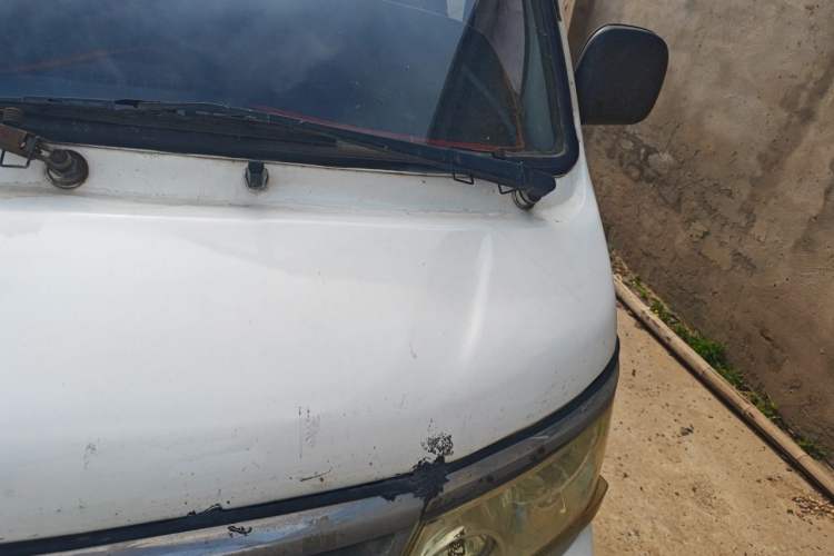 Used Jinbei Hiace 2014 2.0L 5th Generation Kuaiyunwang Business Version 4G20B Engine Bay Left