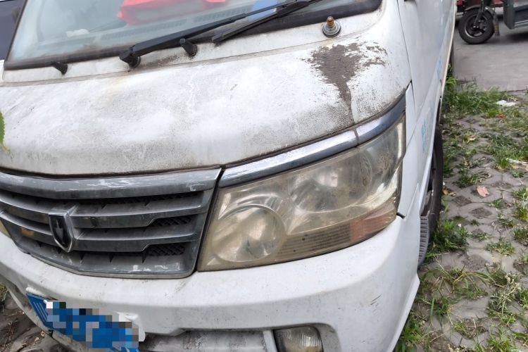 Used Jinbei Hiace 2014 2.0L Fifth-Generation Xiangyun Comfort Type 1 4G21C Engine Bay Left