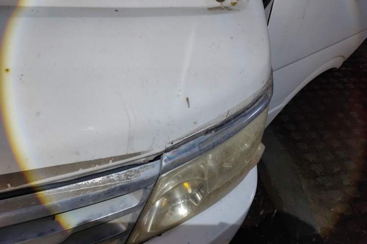 Used Jinbei Hiace 2014 2.0L 5th Generation Kuaiyunwang Business Version 4G19 Engine Bay Left