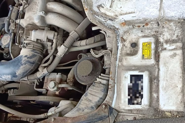 Used Jinbei Hiace 2014 2.0L Fifth-Generation Xiangyun Comfort Type 1 4G20C Engine Bay Left