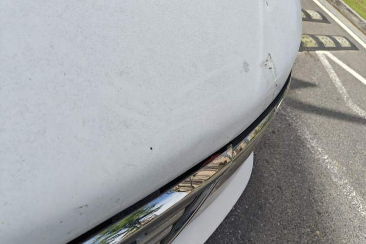 Used Jinbei Hiace 2014 2.0L 5th Generation Kuaiyunwang Business Version 4G21B Engine Bay Left