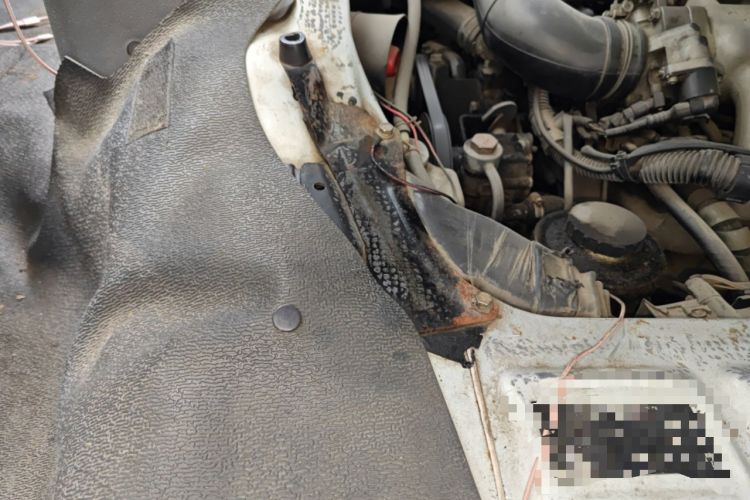 Used Jinbei Hiace 2014 2.0L Fifth-Generation Xiangyun Comfort Type 1 4G20C Engine Bay Right