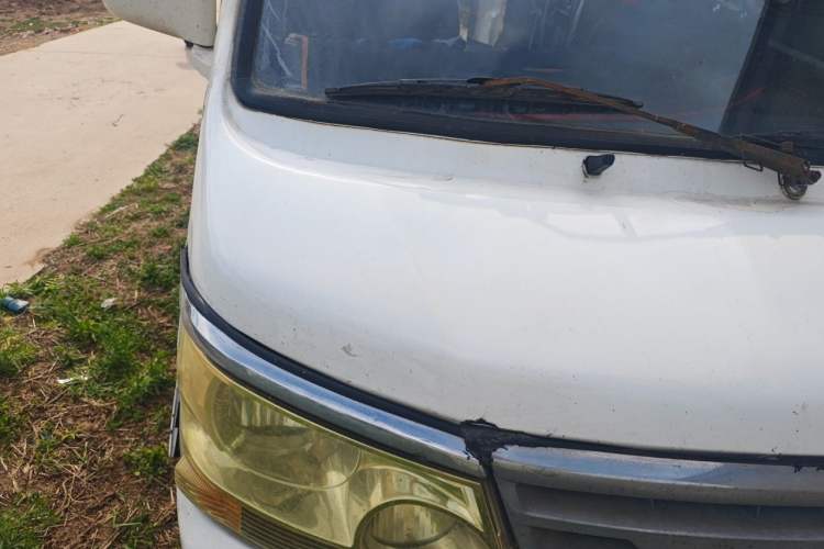 Used Jinbei Hiace 2014 2.0L 5th Generation Kuaiyunwang Business Version 4G20B Engine Bay Right