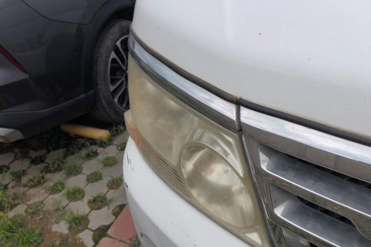 Used Jinbei Hiace  Engine Bay Right
