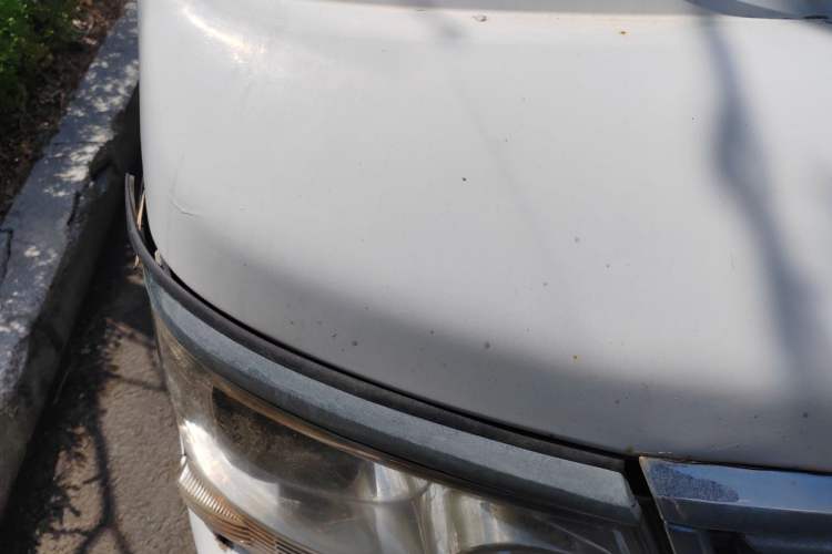 Used Jinbei Hiace 2014 2.0L Fifth-Generation Xiangyun Comfort Type 1 4G20C Engine Bay Right