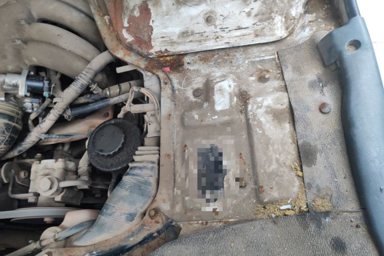 Used Jinbei Hiace 2014 2.0L 5th Generation Kuaiyunwang Business Version 4G19 Engine Bay Right