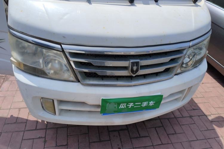 Used Jinbei Hiace 2014 2.0L 5th Generation Kuaiyunwang Business Version 4G19 Engine Bay