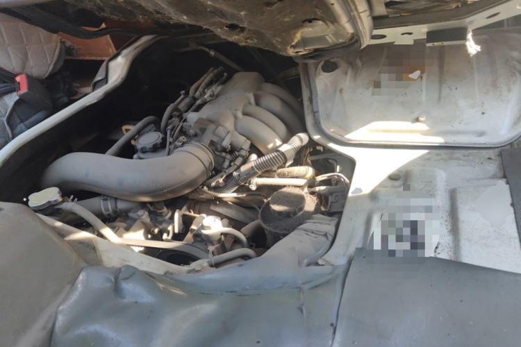 Used Jinbei Hiace 2014 2.0L Fifth-Generation Power King Classic 4G20D4B Engine Bay