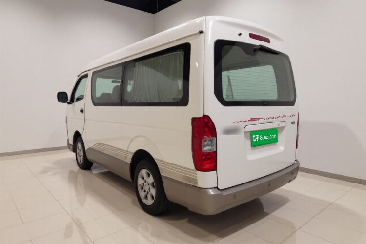 Used Jinbei Hiace 2014 2.0L Luxury Version V19 Exterior 3
