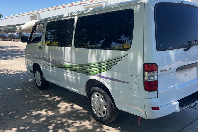 Used Jinbei Hiace 2014 2.0L Fifth-Generation Xiangyun Comfort Type 1 4G21C Exterior 5