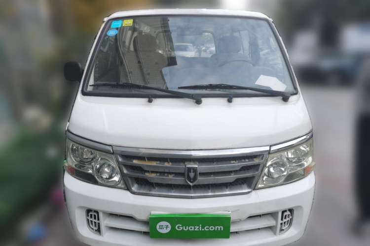 Used Jinbei Hiace 2014 2.0L 5th Generation Kuaiyunwang Business Version 4G19 Front