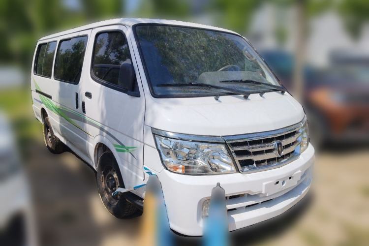 Used Jinbei Hiace  Front Right 45 Deg