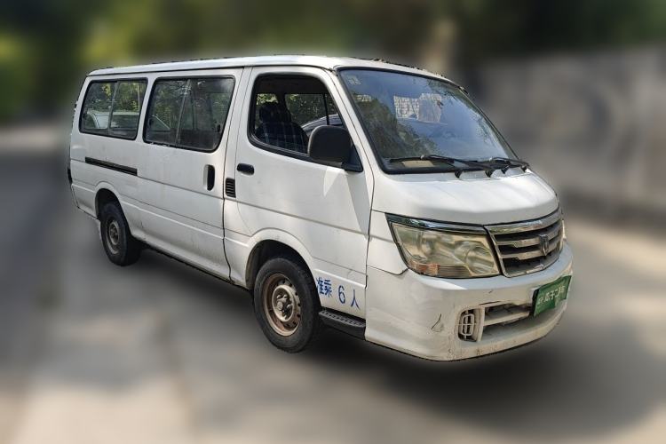Used Jinbei Hiace  Front Right 45 Deg