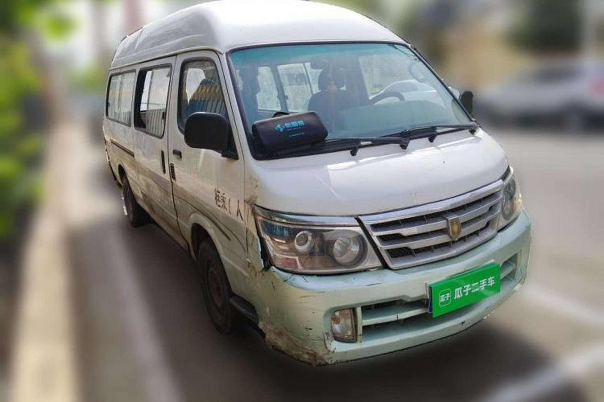 Used Jinbei Hiace  Front Right 45 Deg