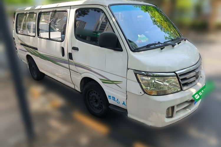 Used Jinbei Hiace 2014 2.0L Fifth-Generation Xiangyun Comfort Type 1 4G21C Front Right 45 Deg