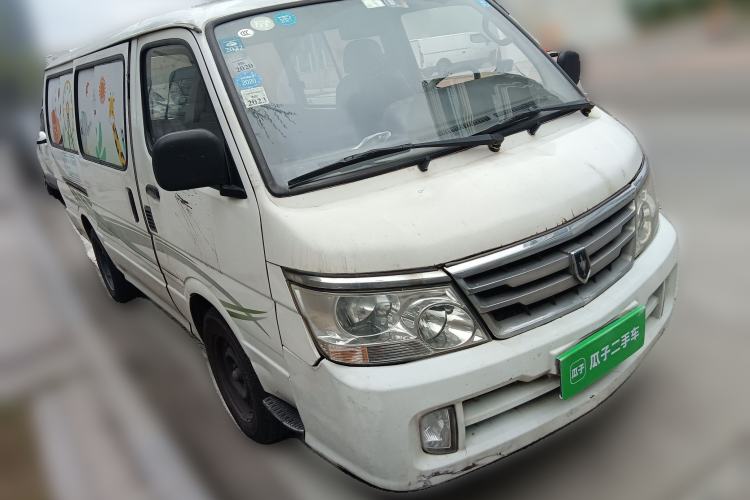Used Jinbei Hiace 2014 2.0L Fifth-Generation Xiangyun Comfort Type 1 4G20C Front Right 45 Deg