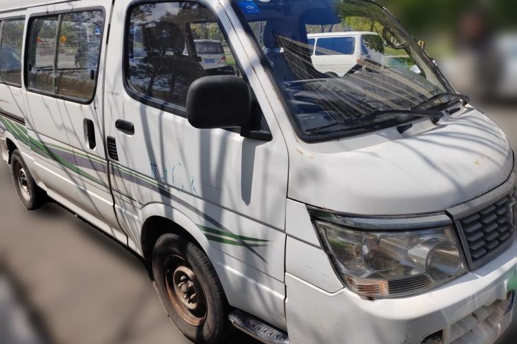Used Jinbei Hiace 2014 2.0L Fifth-Generation Xiangyun Comfort Type 1 4G20C Front Right 45 Deg