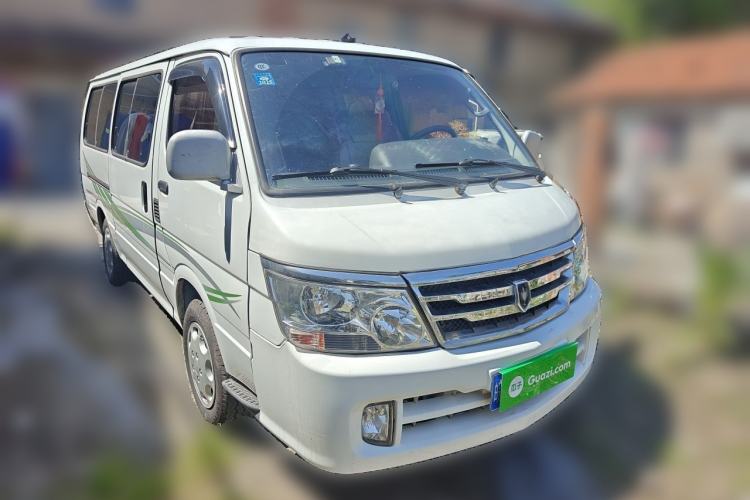 Used Jinbei Hiace 2014 2.0L Fifth-Generation Xiangyun Comfort Type 1 4G20C Front Right 45 Deg