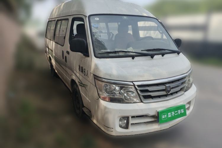 Used Jinbei Hiace 2014 2.0L Fifth-Generation Xiangyun Comfort Type 1 4G20C Front Right 45 Deg