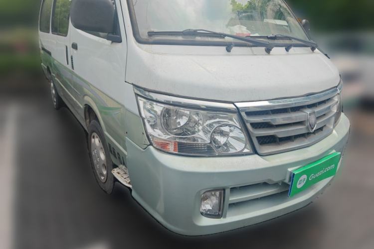Used Jinbei Hiace 2014 2.0L Fifth-Generation Xiangyun Comfort Type 1 4G20C Front Right 45 Deg