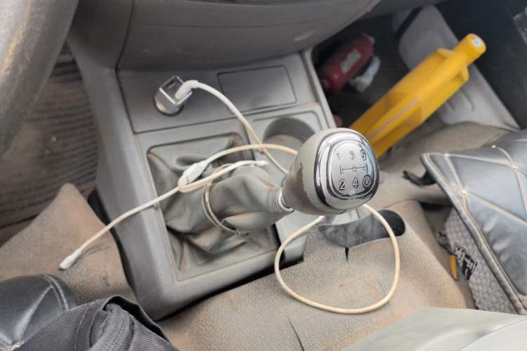 Used Jinbei Hiace  Gear Lever