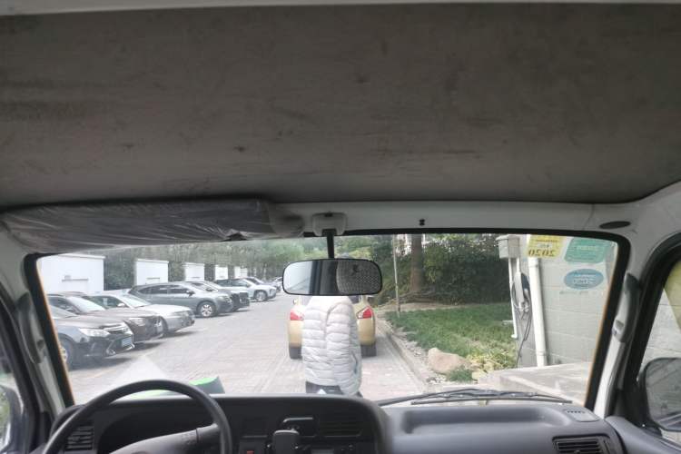 Used Jinbei Hiace 2014 2.0L 5th Generation Kuaiyunwang Business Version 4G19 Headliner