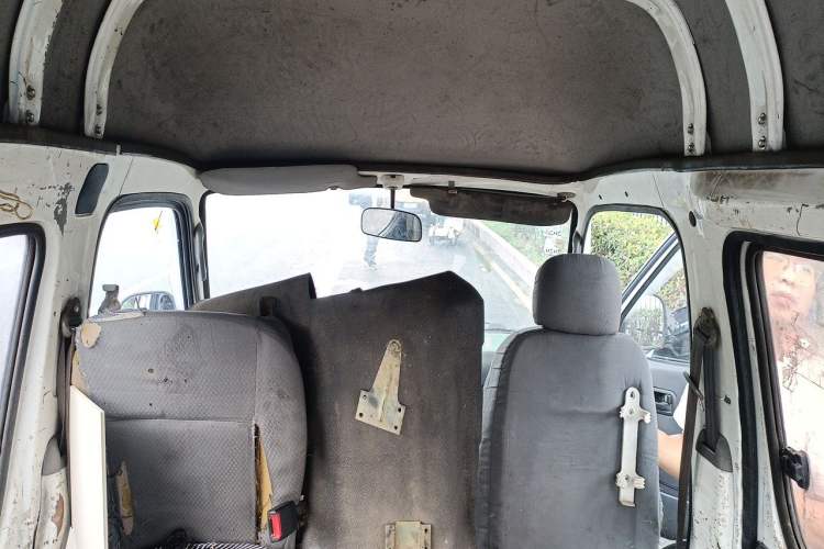 Used Jinbei Hiace 2014 2.0L Fifth-Generation Power King Classic V19 Headliner