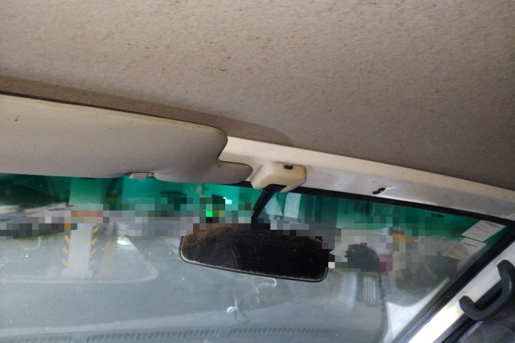 Used Jinbei Hiace 2014 2.0L Fifth-Generation Xiangyun Comfort Type 1 4G20C Headliner