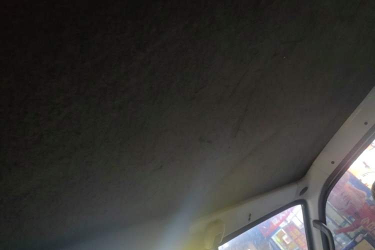Used Jinbei Hiace 2014 2.0L 5th Generation Kuaiyunwang Business Version 4G19 Headliner