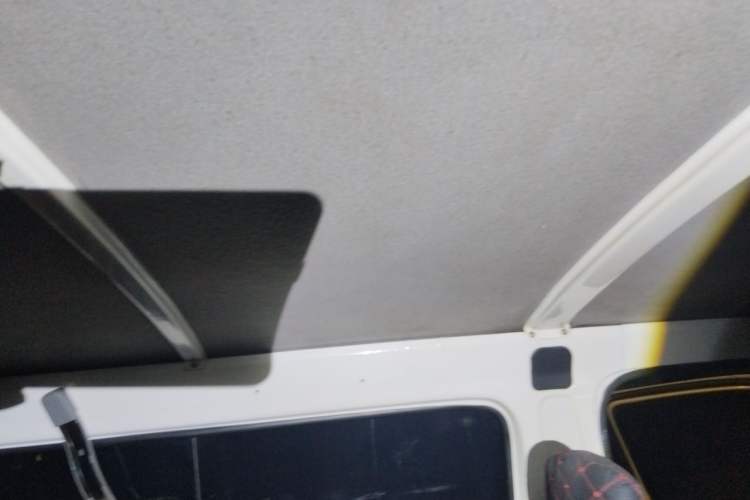 Used Jinbei Hiace 2014 2.0L 5th Generation Kuaiyunwang Business Version 4G19 Headliner