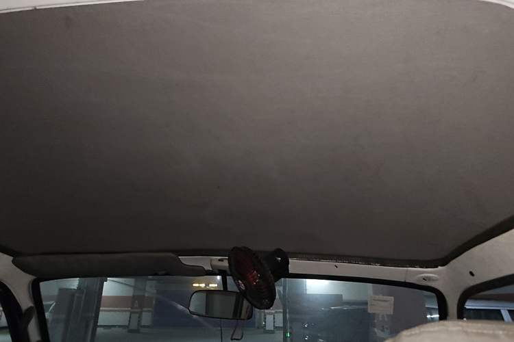 Used Jinbei Hiace 2014 2.0L 5th Generation Kuaiyunwang Business Version 4G19 Headliner