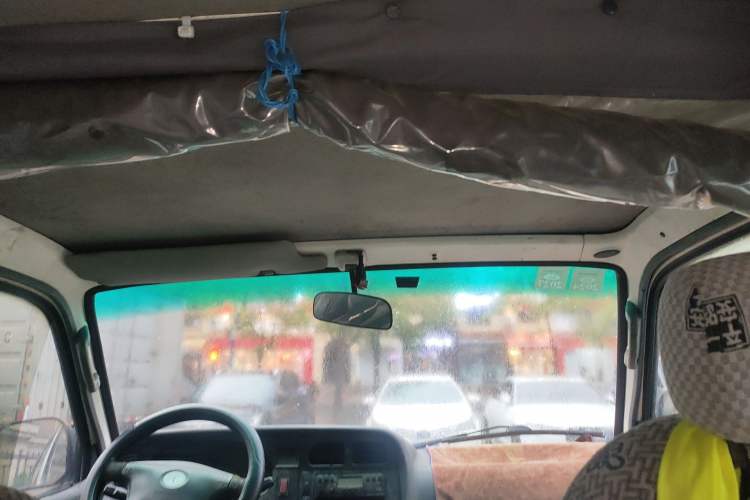Used Jinbei Hiace 2014 2.0L 5th Generation Kuaiyunwang Business Version 4G19 Headliner