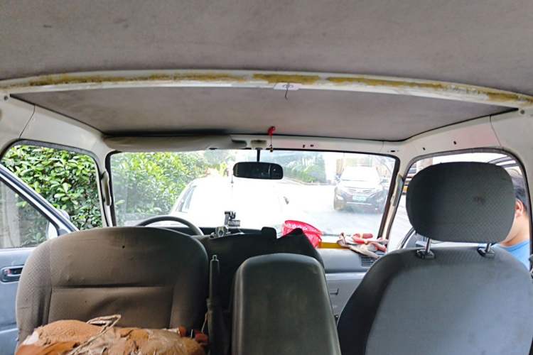 Used Jinbei Hiace 2014 2.0L 5th Generation Kuaiyunwang Business Version 4G19 Headliner