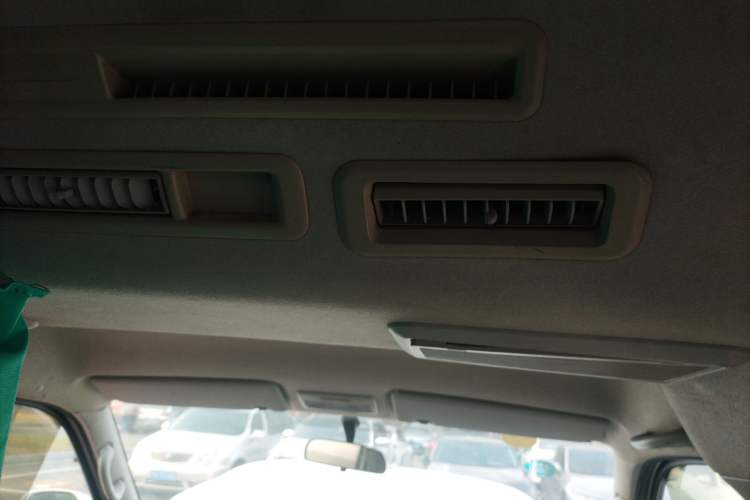 Used Jinbei Hiace 2014 2.0L Comfort Version V19 Headliner