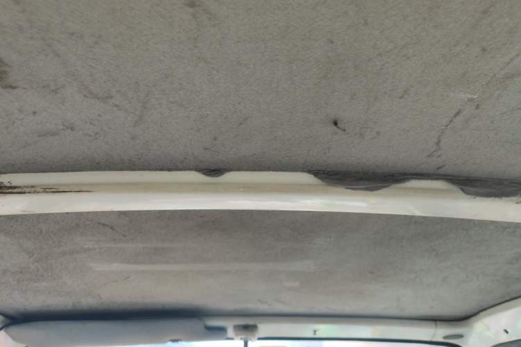 Used Jinbei Hiace 2014 2.0L 5th Generation Kuaiyunwang Business Version 4G19 Headliner