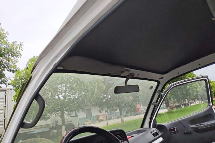Used Jinbei Hiace 2014 2.0L Fifth-Generation Xiangyun Comfort Type 1 4G21C Headliner