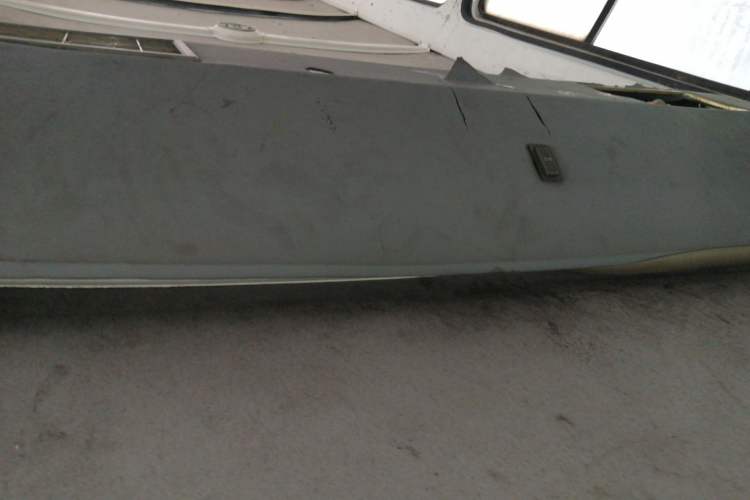 Used Jinbei Hiace 2014 2.0L 5th Generation Power King Deluxe Version V19 Headliner