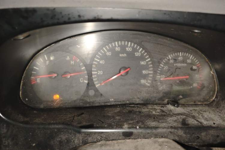 Used Jinbei Hiace 2014 2.0L Fifth-Generation Xiangyun Comfort Type 1 4G20C Instrument Cluster