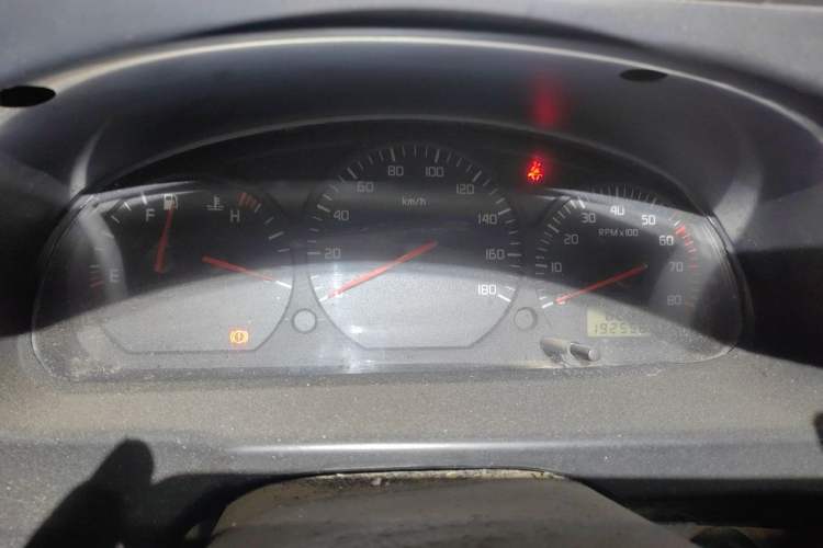 Used Jinbei Hiace 2014 2.0L 5th Generation Kuaiyunwang Business Version 4G19 Instrument Cluster