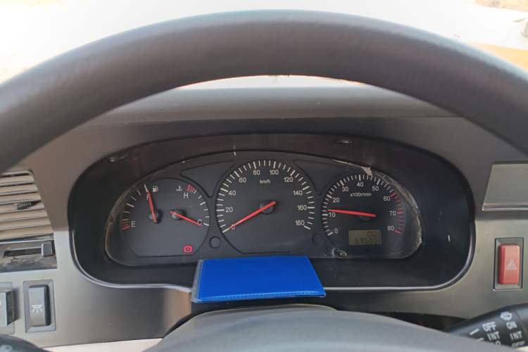 Used Jinbei Hiace 2014 2.0L 5th Generation Kuaiyunwang Business Version 4G20B Instrument Cluster