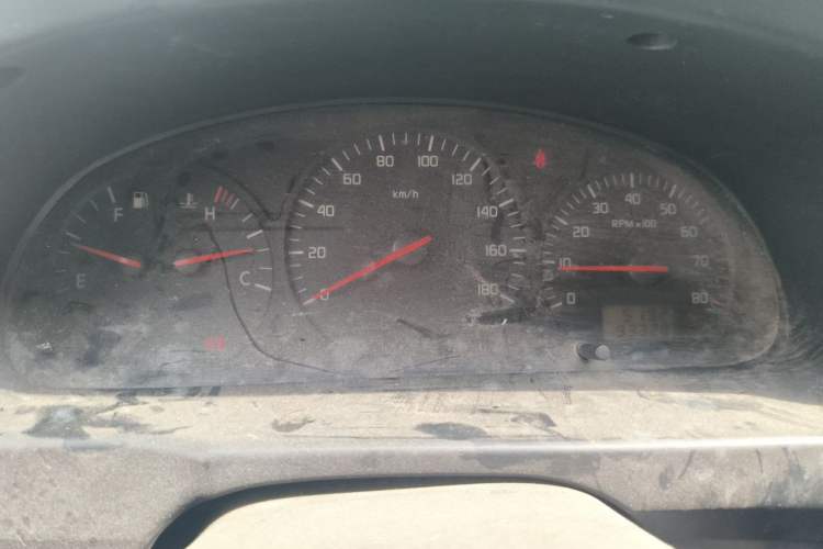 Used Jinbei Hiace 2014 2.0L Fifth-Generation Xiangyun Comfort Type 1 4G20C Instrument Cluster