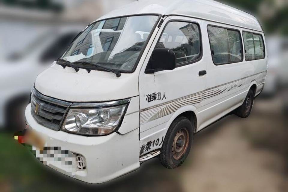 Jinbei Hiace 2014