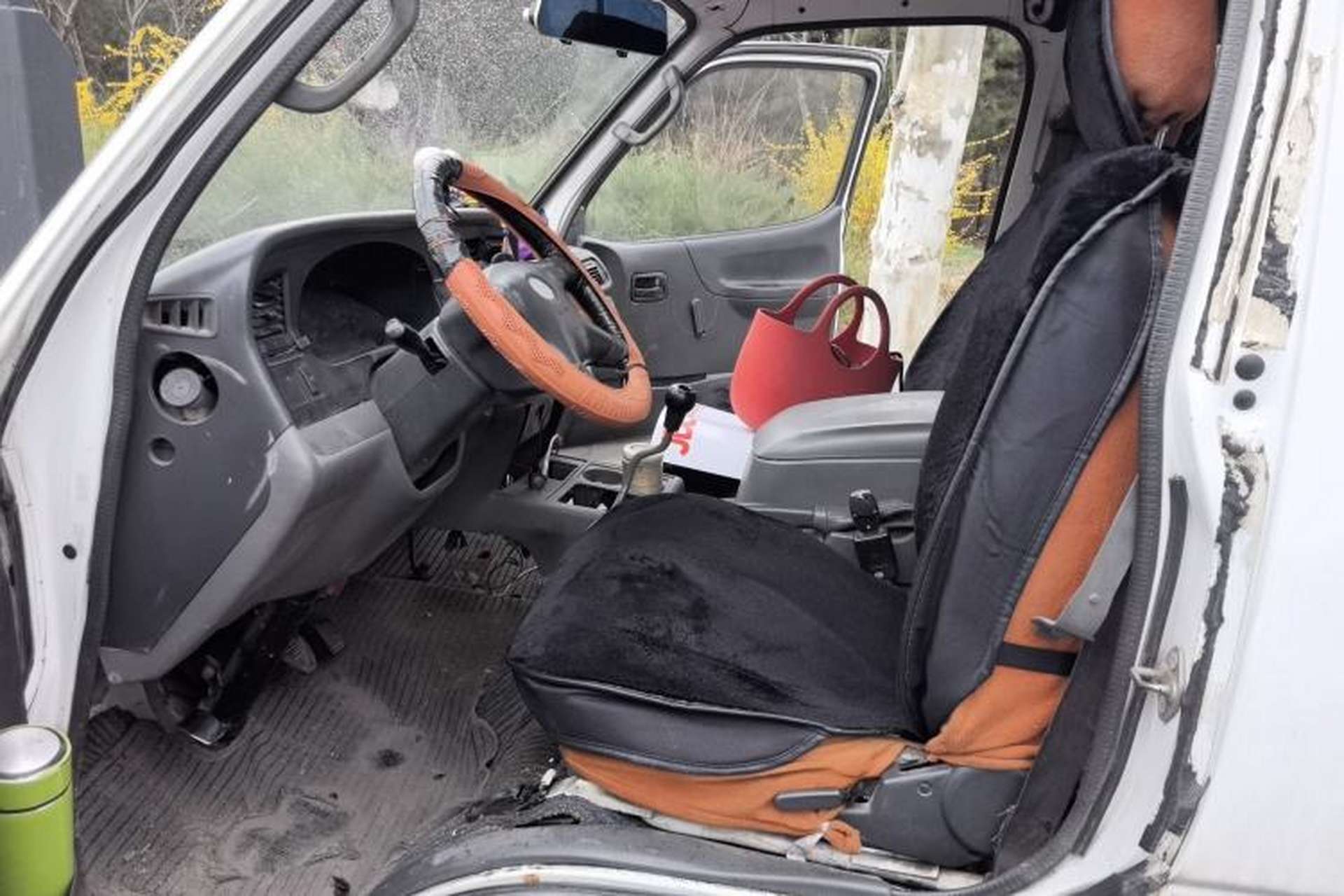 Used Jinbei Hiace  Left Front Seat