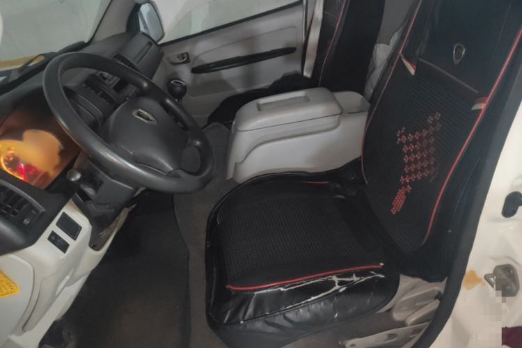 Used Jinbei Hiace 2014 2.0L Luxury Version V19 Left Front Seat
